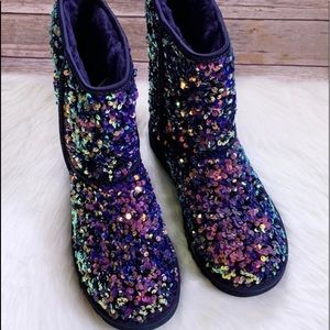 - UGG Classic Short Stellar Sequin "Purple" Women's Boot sz8